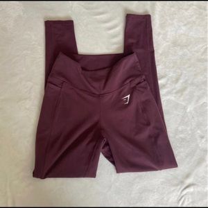 Gymshark Dreamy Leggings 2.0 in Winterberry